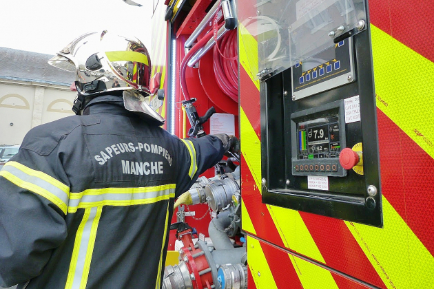 Sud-Manche. Incendie : 20 sapeurs-pompiers mobilisés depuis lundi matin