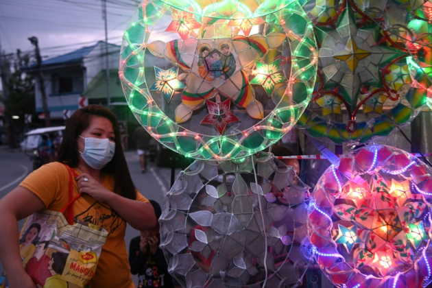 Les Philippins entendent fêter Noël en dépit du coronavirus