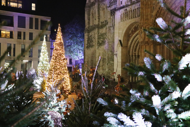 Rouen. La ville s'illumine deux fois plus pour Noël