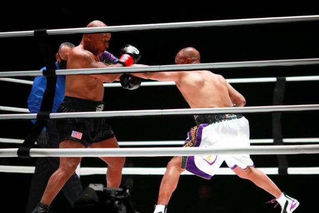 Boxe: malgré le nul, Tyson réussit son come-back à 54 ans contre Jones Jr