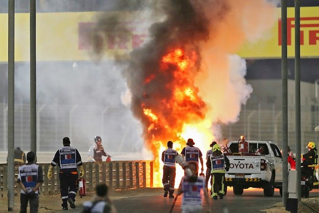 GP de Bahreïn de F1: Romain Grosjean miraculeusement sauvé des flammes