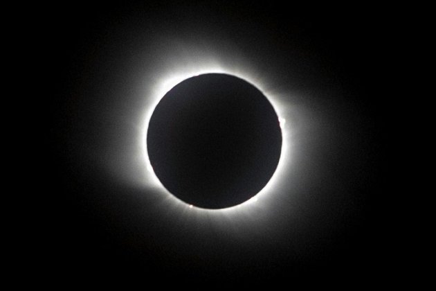 Eclipse totale du soleil au Chili et en Argentine: et soudain, l'obscurité !