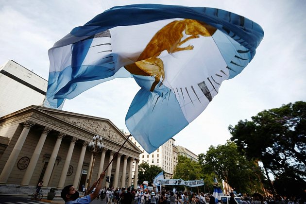 Argentine: très divisé, le Sénat se prononce sur la légalisation de l'avortement