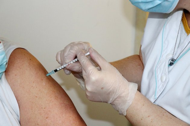 Vos questions, nos réponses. Faudra-t-il se faire vacciner tous les ans, comme pour la grippe ?
