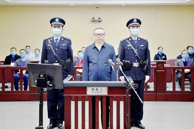 Corruption et bigamie: rare peine de mort pour un ex-grand patron en Chine