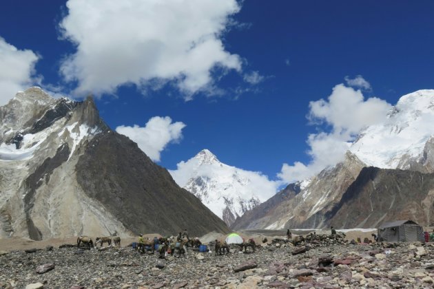 Foule sur le K2, pour être le premier à en réussir l'ascension en hiver