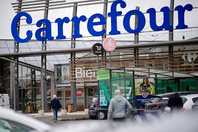 Couche-Tard et Carrefour: Paris dit "non", le canadien jetterait l'éponge