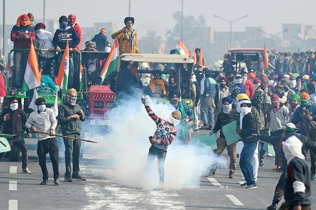 Inde: heurts entre agriculteurs et policiers en marge de la fête nationale
