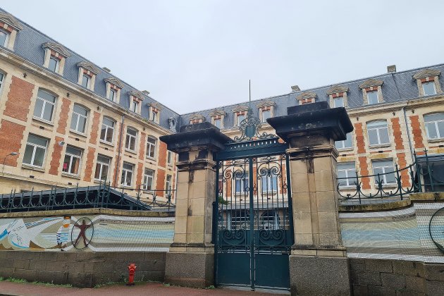Cherbourg. Après des cas de Covid-19, le collège Bucaille s'organise en mode hybride