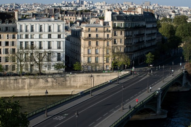Confiner Paris? La proposition de la mairie sera "étudiée" malgré des réserves, dit Attal