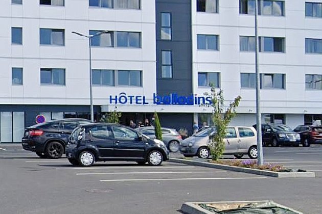 Près de Caen. Un homme blessé par arme à feu dans un hôtel