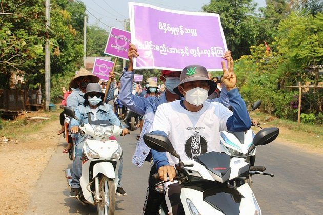 Birmanie: la junte sourde aux condamnations internationales, résolue à "réprimer l'anarchie"