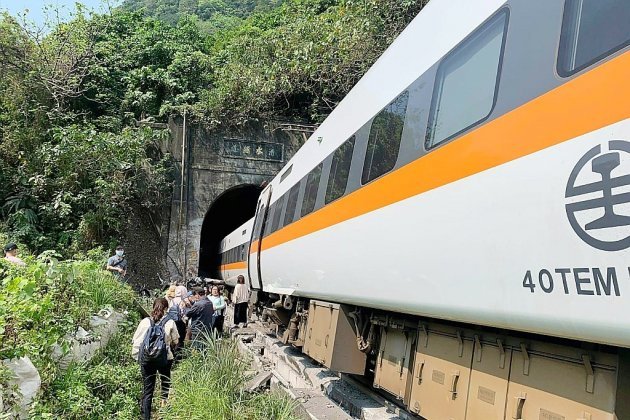 Déraillement d'un train à Taïwan: des dizaines de personnes seraient décédées