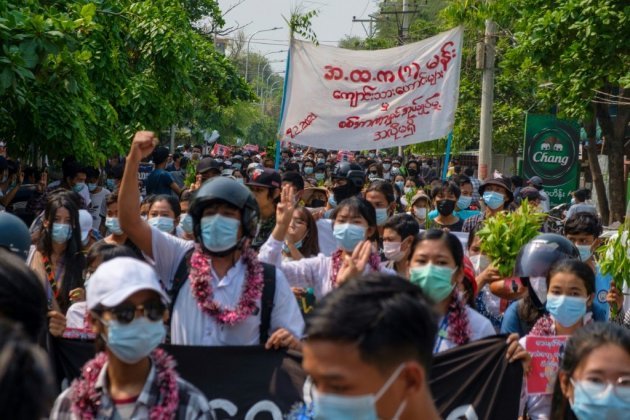 Birmanie: le Nouvel an bouddhiste sous le signe de la résistance pour les opposants