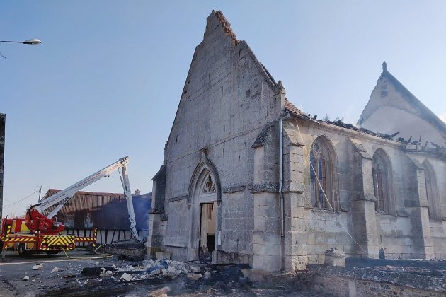 [Photos] Eure. Un incendie ravage l'église de Romilly-la-Puthenaye