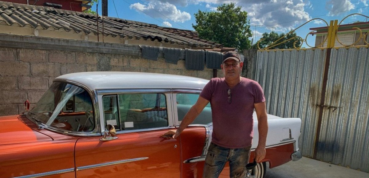 A Cuba, les Chevrolet de 1955 à 1957, le créneau d'un carrossier autodidacte