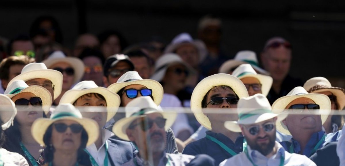 Roland-Garros: jusqu'à 5.388 spectateurs par jour jusqu'au 8 juin puis 13.146