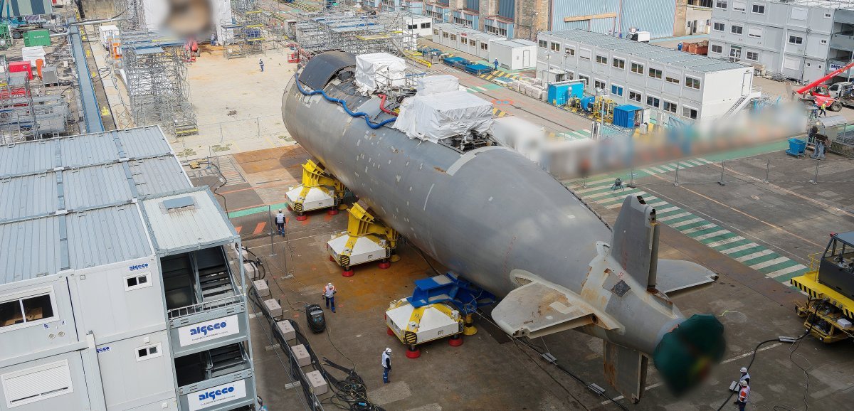 Cherbourg. Une "première mondiale" pour la réparation du sous-marin Perle