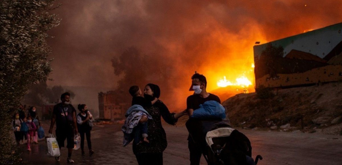 Procès de jeunes Afghans, accusés d'avoir mis le feu au camp de Moria à Lesbos