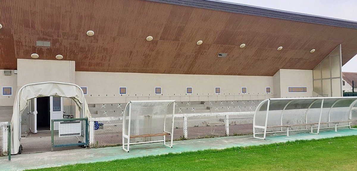 Insolite. A Ifs, le club de foot décore sa tribune avec le graffeur caennais SoLiCe