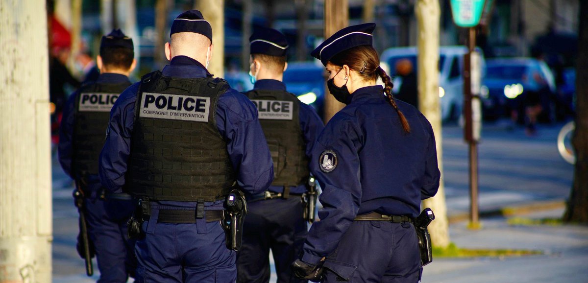 Cherbourg-en-Cotentin. Deux piétonnes renversées : la police lance un appel à témoins
