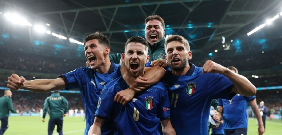 Euro: l'Italie en finale en battant l'Espagne aux tirs au but