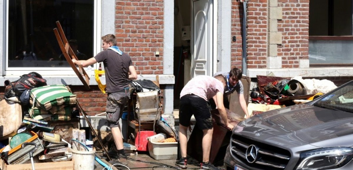 "Il faudra des semaines pour réparer": après les innondations, l'heure du bilan en Belgique