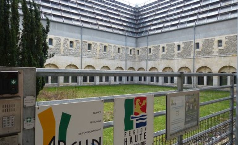Rouen : le cloître des Pénitents "n'a pas été bradé"