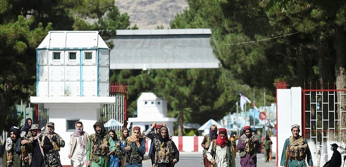 France-Monde. Afghanistan: frappe américaine contre deux cibles de l'EI, les évacuations touchent à leur fin
