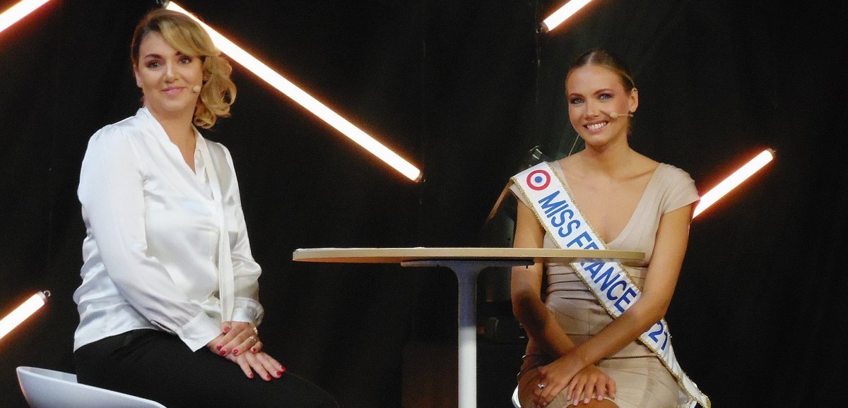 [Photos] Rouen. Les visiteurs du Fêno sous le charme d'Amandine Petit, Miss France 2021
