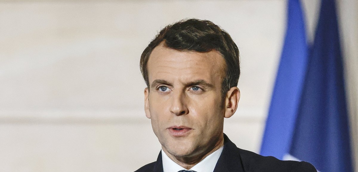 Politique. Emmanuel Macron victime d'un jet d'œuf à Lyon
