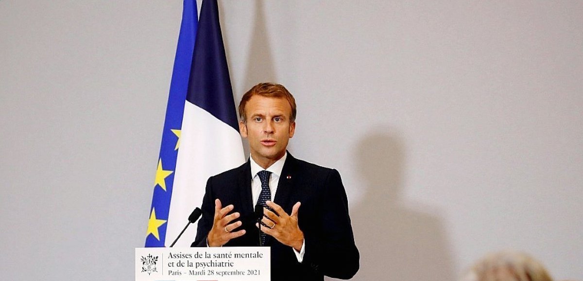 Macron annonce des moyens pour la santé mentale, éprouvée par la crise Covid