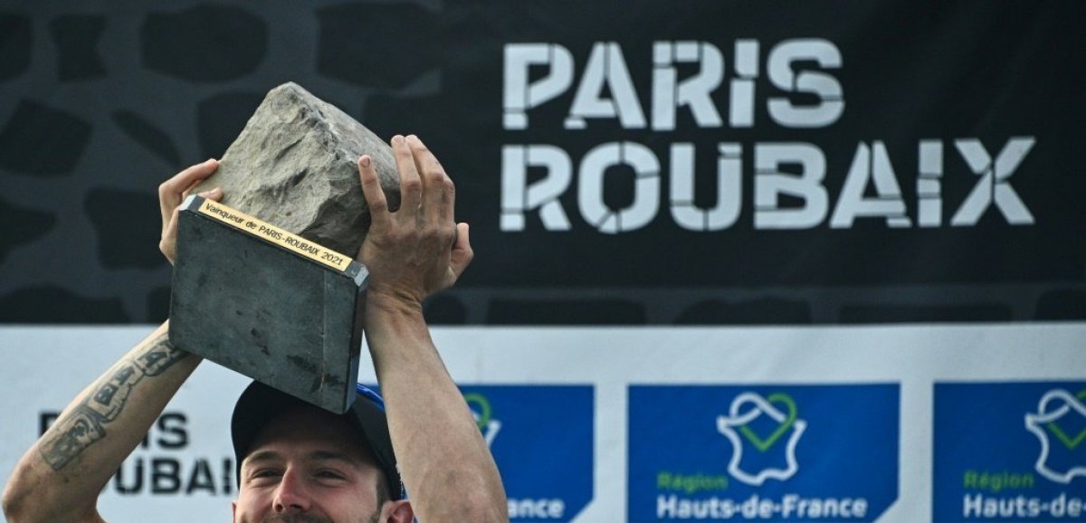 Paris-Roubaix: Colbrelli vainqueur de la boue