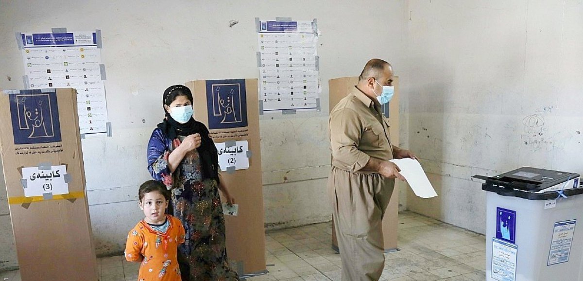 Irak: des législatives anticipées marquées par une abstention record