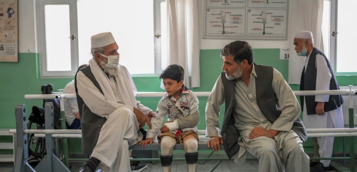 Afghanistan: sous l'égide du CICR, la réconciliation des amputés
