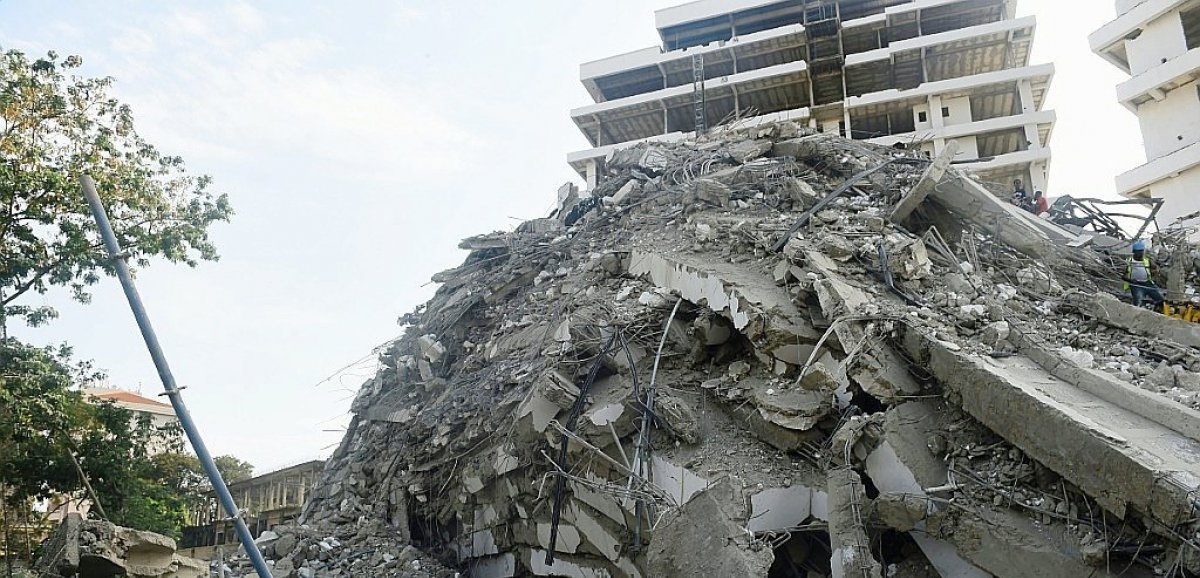 Immeuble effondré à Lagos: deux survivants extraits des décombres