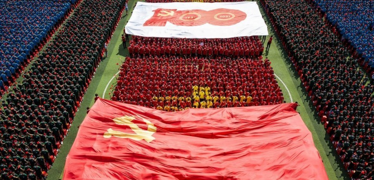 Chine: le PC en conclave pour faire le "ménage" dans l'Histoire