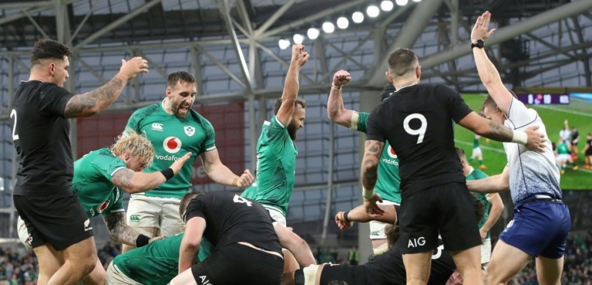 Rugby: les Irlandais, héroïques, font tomber les  All Blacks pour la 3e fois
