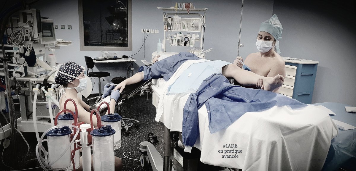 [Photos] Dieppe. L'hôpital "à poil" pour les infirmiers anesthésistes
