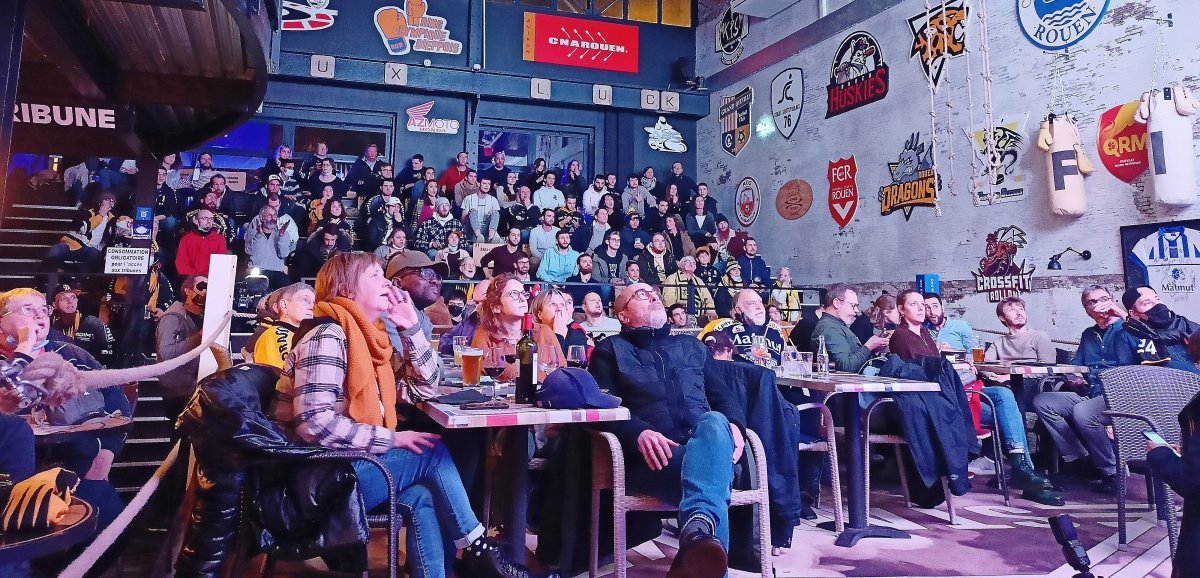 Rouen. La joie des supporters des Dragons après le match nul contre Tampere