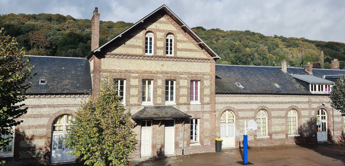 Lillebonne. École Carnot infestée : les élèves accueillis à Prévert et Triolet