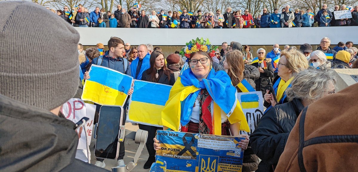 Caen. 5 000 personnes rassemblées en soutien au peuple ukrainien
