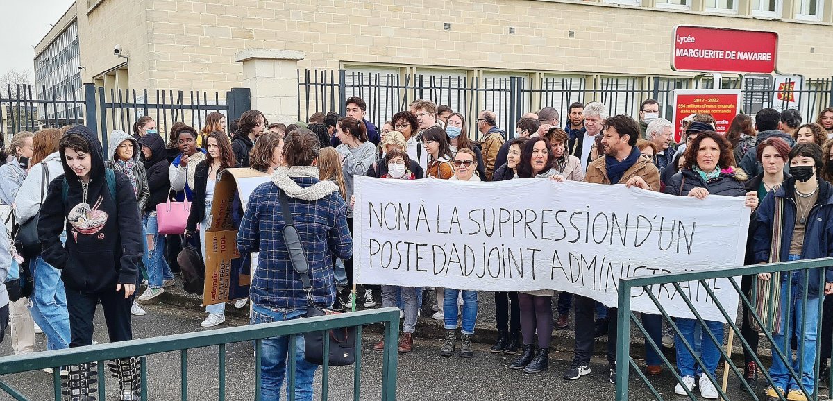 Alençon. Grève au lycée contre la suppression d'un poste d'adjointe administrative