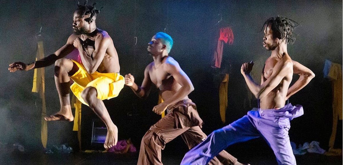 Flers. Re:INCARNATION, danseurs de Lagos sur la scène du Forum