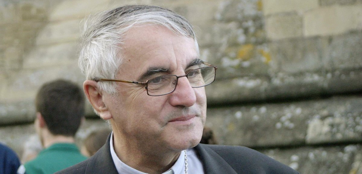 Normandie. D'autres victimes accusent l'ancien évêque Monseigneur Santier 