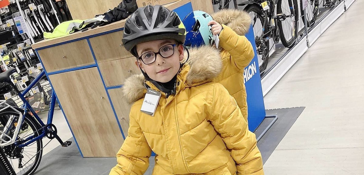 Elbeuf. Élan de générosité : Liam, 7 ans, se fait voler son vélo, les internautes lui en offrent un nouveau