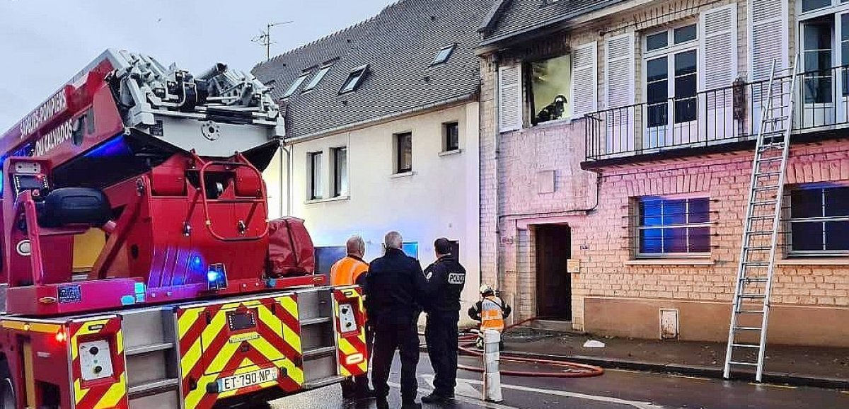 Caen. Un appartement prend feu, un homme transporté au CHU