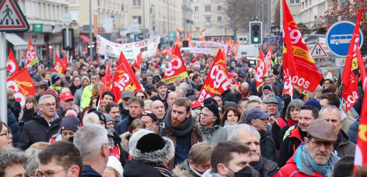 [Photos] Réforme des retraites. Forte mobilisation dans les rues à Caen