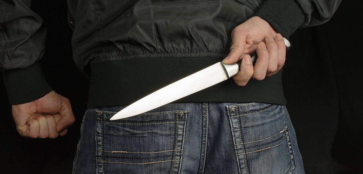 Le Havre. Deux hommes agressés au couteau par un groupe de jeunes