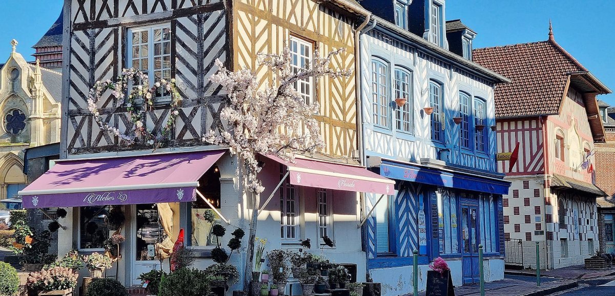 Village préféré des Français 2023. La Normandie représentée par la commune de Beaumont-en-Auge
